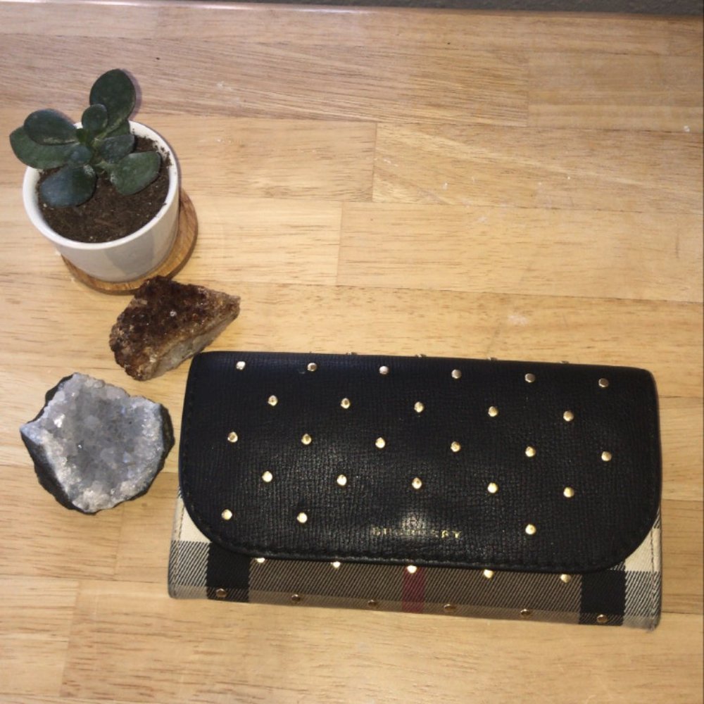 Burberry wallet